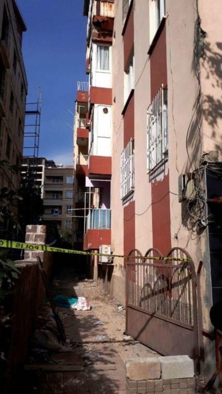 Kaynak Yaparken 4. Kattan Düşüp Öldü G2