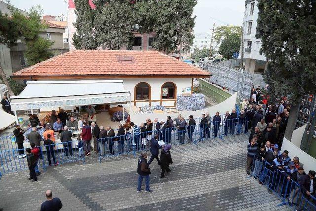 Bağcılar’da Yaşayan Selanikliler ‘türbe Dede Pilavı’nda Buluştu