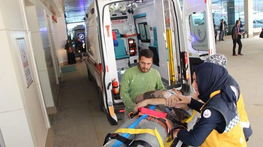 İki Ayrı İnşaattan 2 İş&ccedil;i D&uuml;şerek Yaralandı