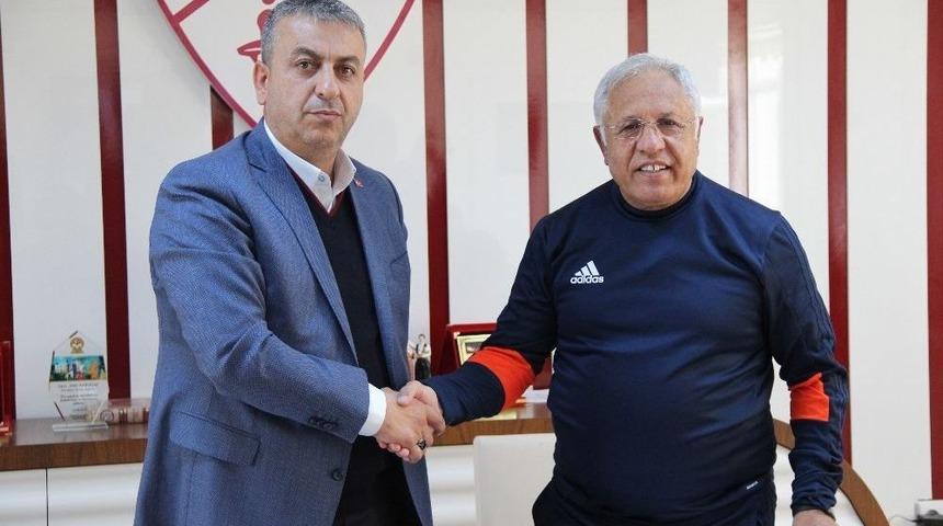 H&uuml;seyin Kalpar, Resmen Elazığspor&rsquo;da
