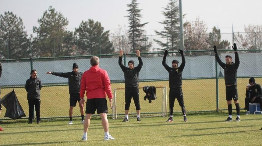 Eskişehirspor 80 Dakika &Ccedil;alıştı