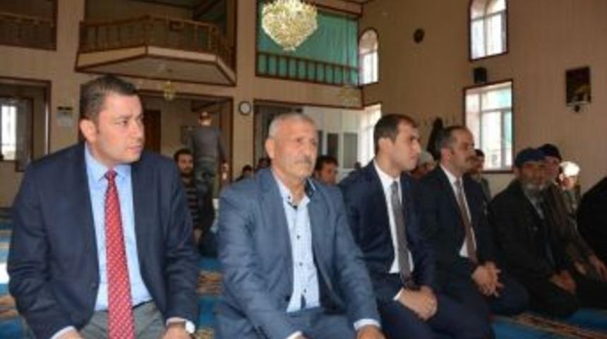 Arkadaşları Şehidi Doğum G&uuml;n&uuml;nde Mevlit Okutarak Andı