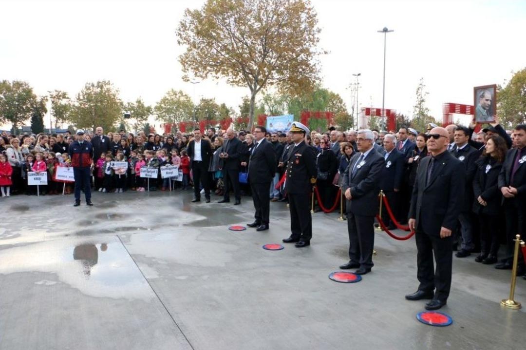 Gazi Mustafa Kemal Atat&uuml;rk Kartal&rsquo;da T&ouml;renlerle Anıldı