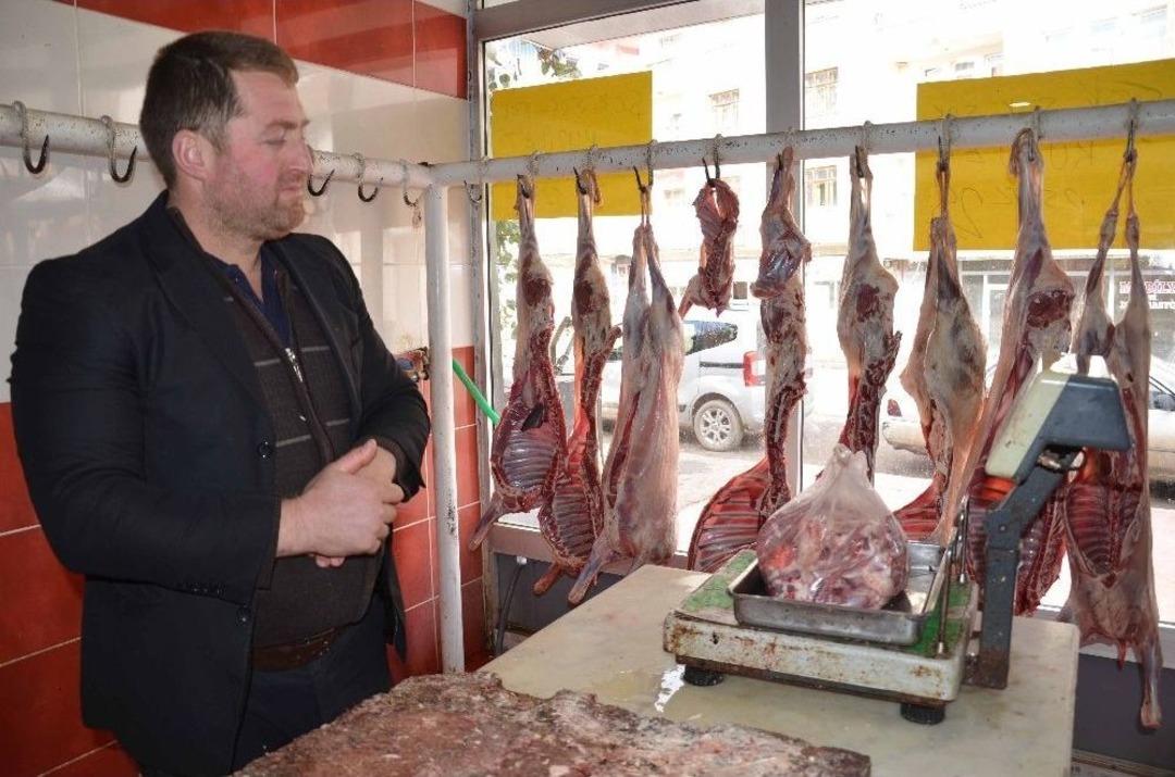 Kırmızı Et Fiyatında B&uuml;y&uuml;k D&uuml;ş&uuml;ş