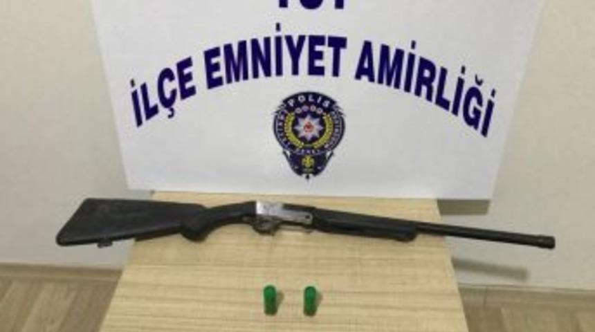 Tut&rsquo;da Durdurulan Otomobilde Av T&uuml;feği Ele Ge&ccedil;irildi