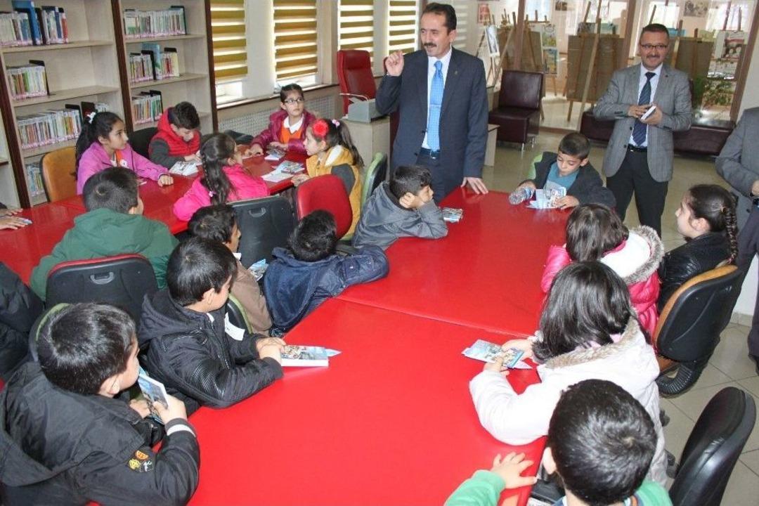 Erzurum&rsquo;da D&uuml;nya &Ccedil;ocuk Kitapları Haftası Etkinliği