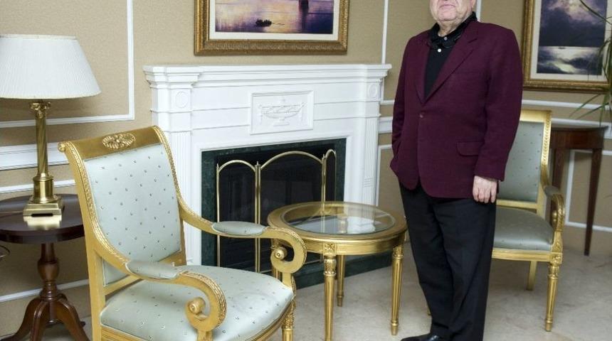 Modacı Ahmet Özceyhan Atatürk’ün Gardırobunu Aralıyor