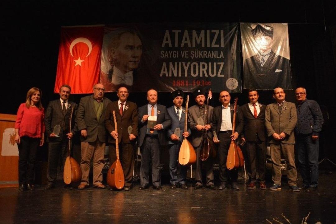Atat&uuml;rk, Aydın&rsquo;da İlk Kez Aşıkların Atışmaları İle Anıldı