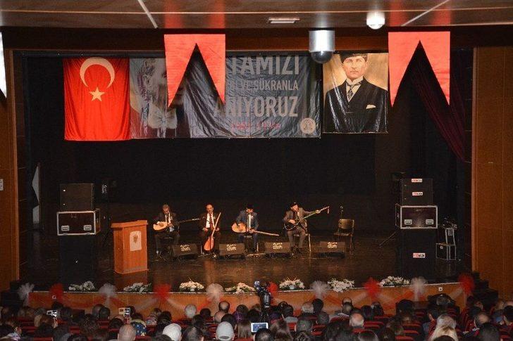 Atatürk, Aydın’da İlk Kez Aşıkların Atışmaları İle Anıldı G4