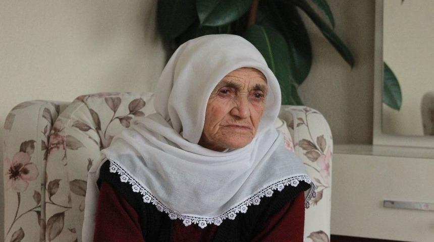 89 Yaşındaki Alzheimer Hastası Kadının Atat&uuml;rk Sevgisi