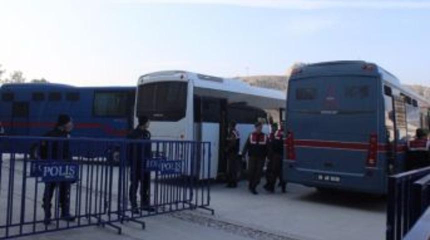 Denizli&rsquo;de Fet&ouml;&rsquo;n&uuml;n İş Adamları Davasında 4 Tahliye