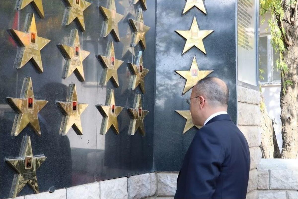 Helikopter Kazasında Şehit Olan 17 Asker T&ouml;renle Anıldı