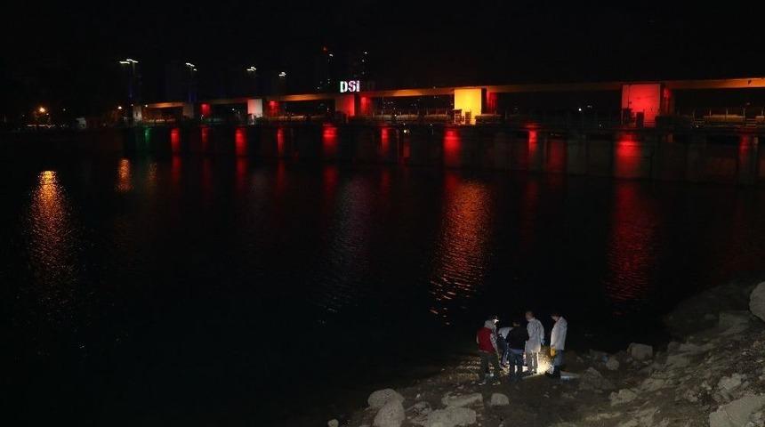 Kayıp Şahıs Seyhan Nehri&rsquo;nde &Ouml;l&uuml; Bulundu