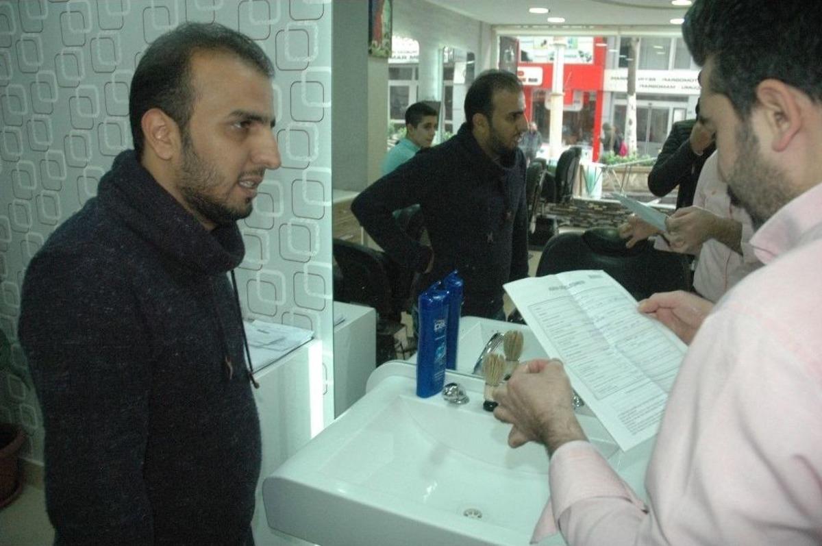 (&ouml;zel Haber) Hem Berber Hem Muhtar