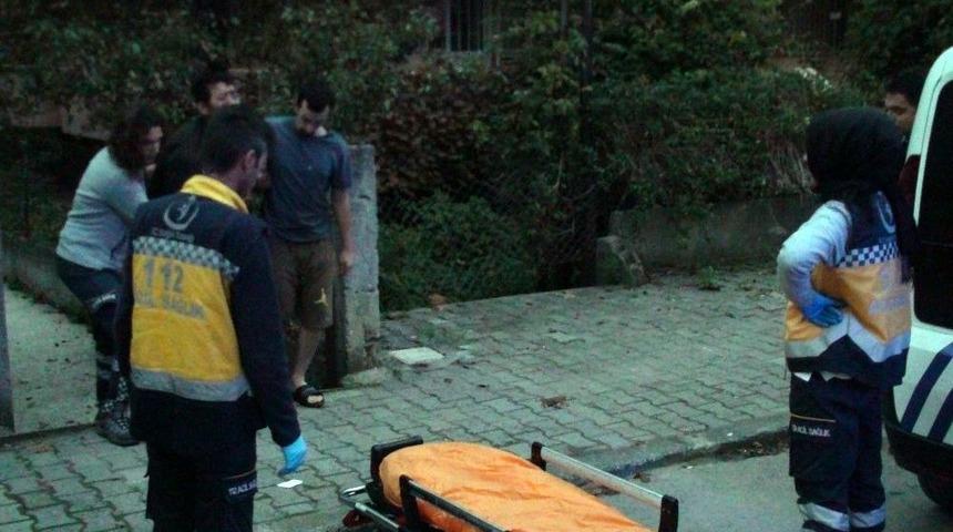 (&ouml;zel Haber) Evinde Bı&ccedil;aklanan &Ouml;zbekistanlı Kapı Kapı Dolaşarak Yardım İstedi