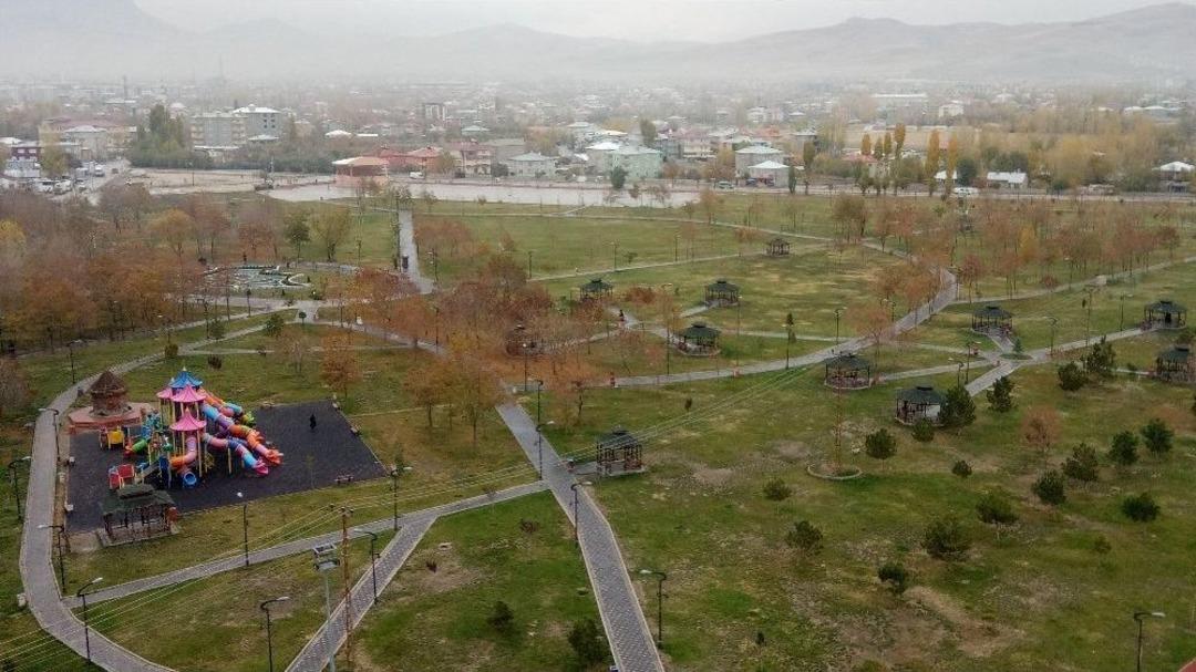 Van&rsquo;da Sonbahar G&uuml;zelliği B&uuml;y&uuml;l&uuml;yor