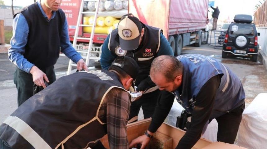 Düğün Kınası Adı Altında Kaçak Sigara Sevkiyatı