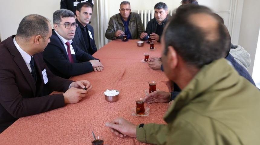 Varto Belediyesi Başkan Vekili &Ccedil;etin, Ticari Taksicilerin Sorunlarını Dinledi