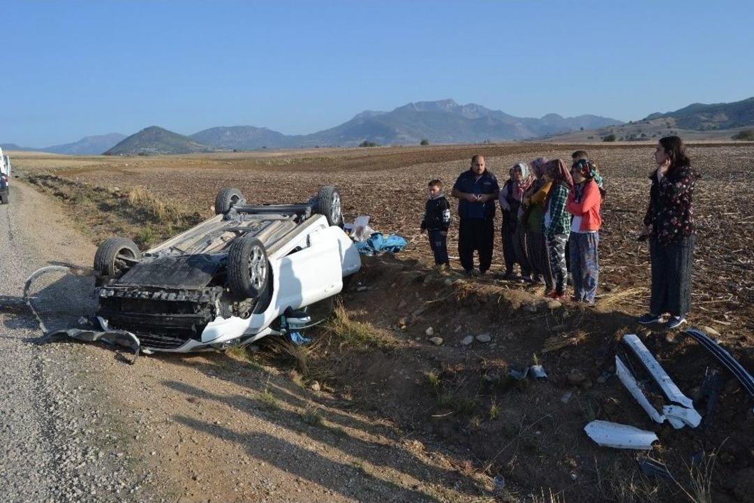 Kozan&rsquo;da Trafik Kazası: 3 Yaralı