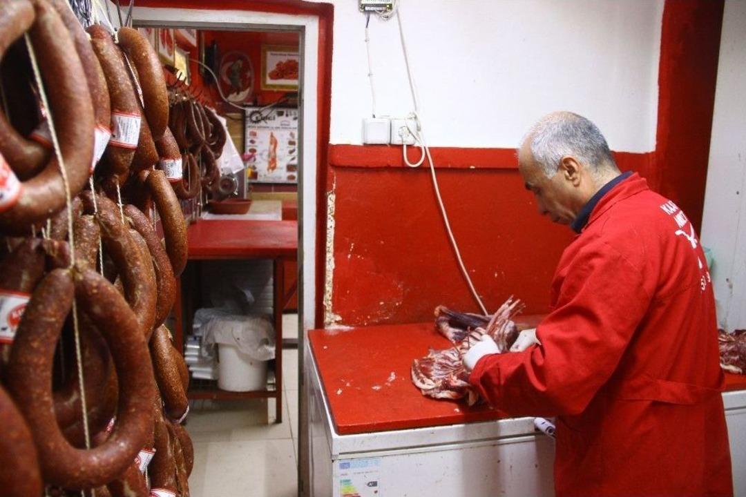 (&ouml;zel Haber) Aracıyı Kaldırdılar, 3 Yıldır Ucuz Et Satıyorlar