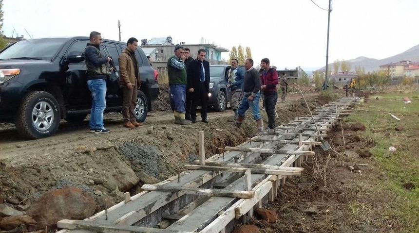 G&uuml;roymak&rsquo;ta Su Kanalları D&ouml;şeme &Ccedil;alışması