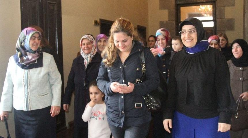 Kadınlar Tarihi Binada Buluştu