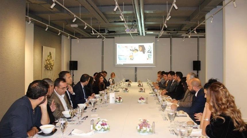 Gen&ccedil; İş Adamları G&uuml;ven &Ccedil;ayyolu Sağlık Ve Yaşam Kamp&uuml;s&uuml;n&uuml; Gezdi