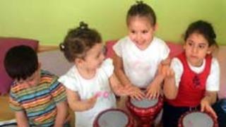 Çocuklara Saatlik Eğitim