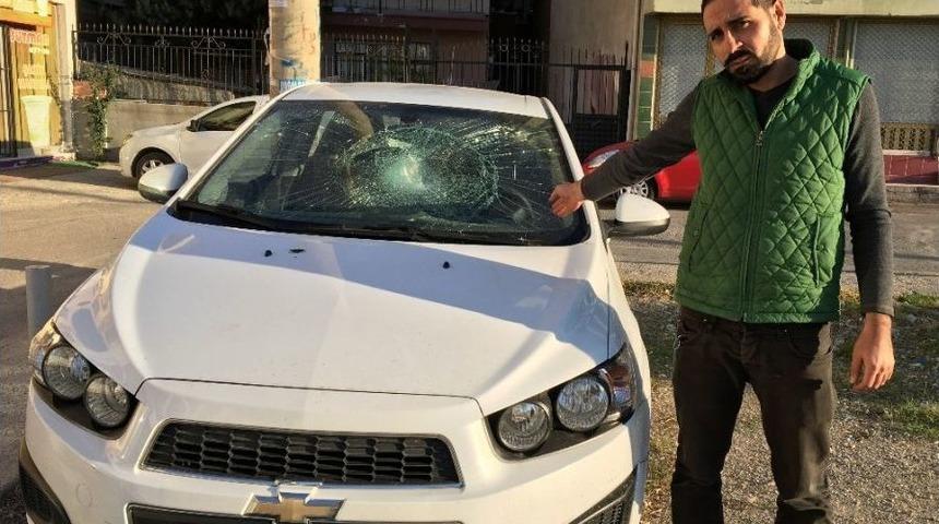 (&ouml;zel Haber) Servise Sapasağlam Verdiği Aracını Kazalı G&ouml;r&uuml;nce Şok Ge&ccedil;irdi