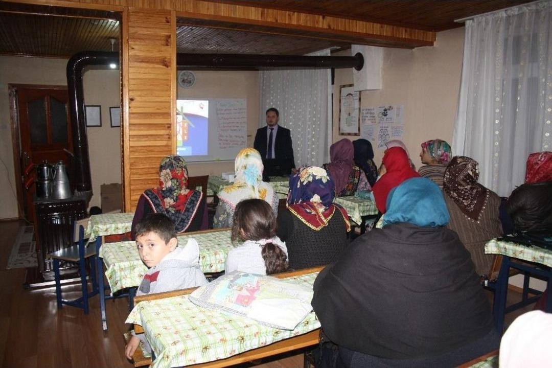 D&uuml;zce Yuvam İ&ccedil;in El Ele Verdi