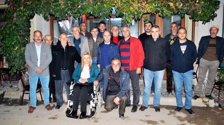 Karaburun: &ldquo;110 Bin Ağaca Su Vermek İ&ccedil;in Sadece 36 Ağa&ccedil; Kesildi&rdquo;