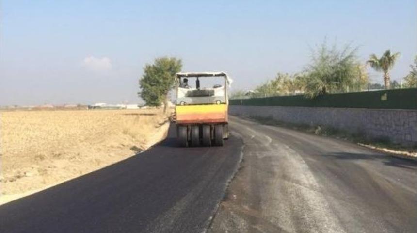 Saruhanlı&rsquo;nın Yolları Yenileniyor
