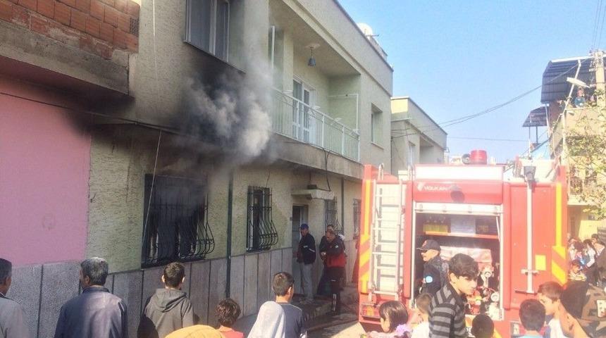 Suriyeli Ailenin Kaldığı Evde Yangın