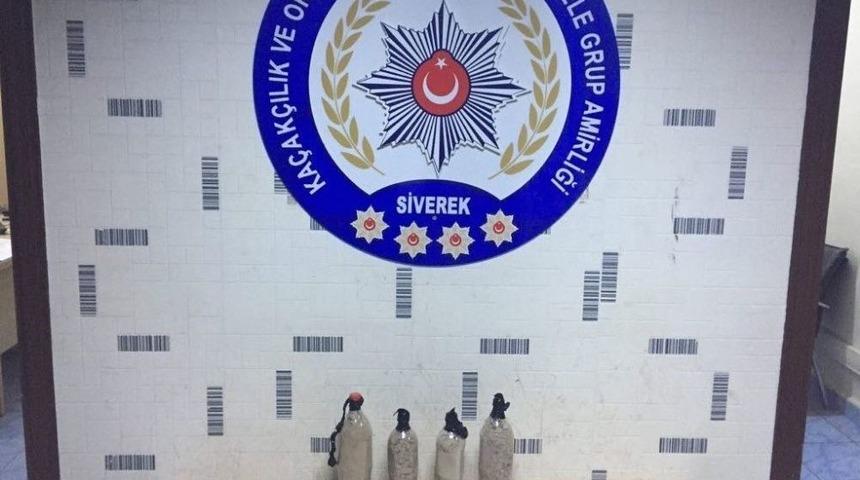 Aracın Yakıt Deposunda Eroin Ele Ge&ccedil;irildi