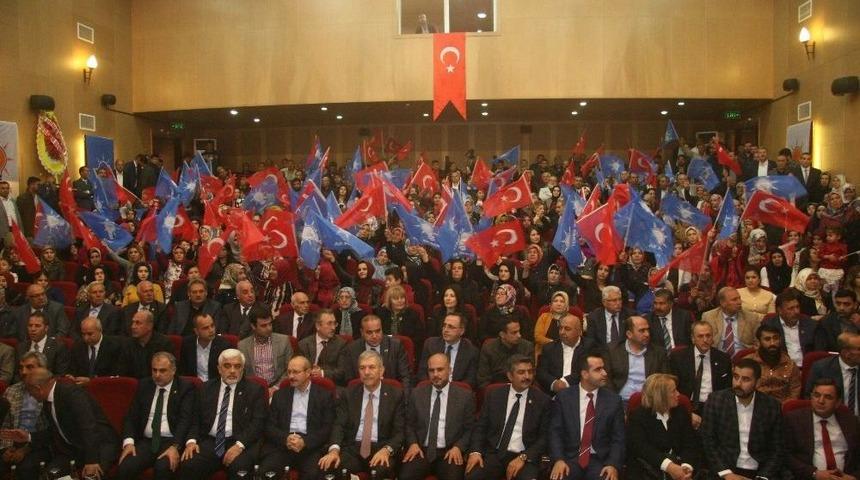 Ak Parti&rsquo;de Neşet Yıldırım G&uuml;ven Tazeledi