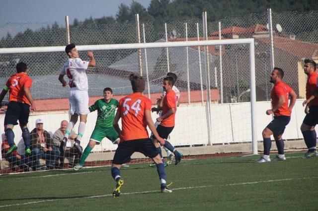 G&ouml;kpınarspor Lideri Devirdi 1