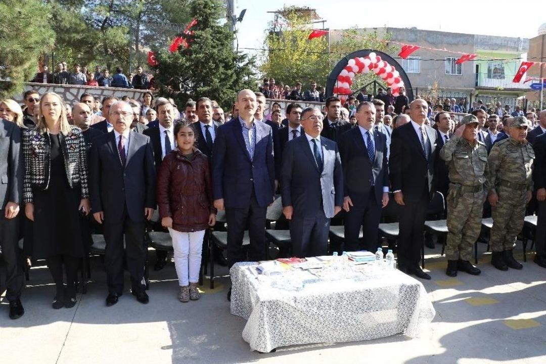 Derik&rsquo;te Okul A&ccedil;ılışı