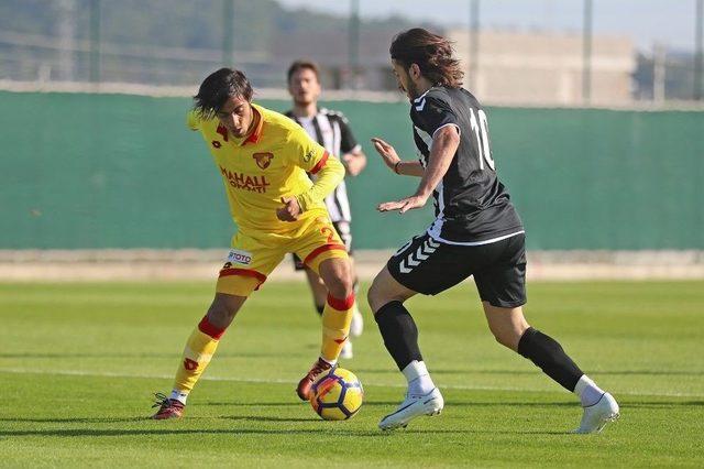 Hazırlık Maçında Göztepe, Manisaspor’u 2-0 Yendi 2