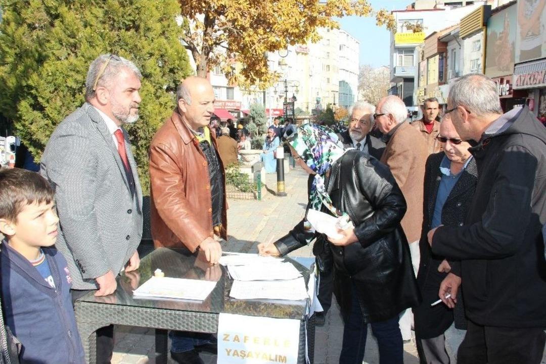 Yerli Otomobil İ&ccedil;in 3 Saatte 4 Bin İmza