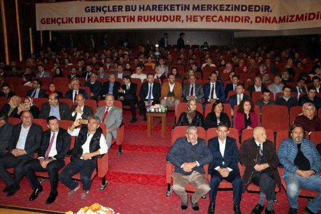 Ak Parti&rsquo;li &Uuml;nal, Ak Parti İl&ccedil;e Gen&ccedil;lik Kolları Kongresi&rsquo;ne Katıldı 1