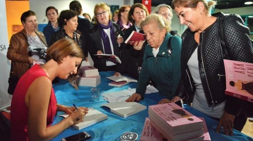 S&uuml;leymanpaşa Belediyesi Sevilen Yazar Demet Cengiz&rsquo;i Ağırladı