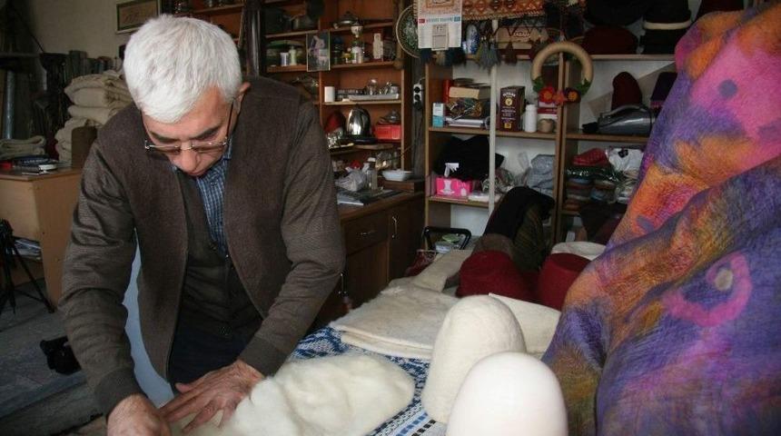 (&ouml;zel Haber) Tarih Konulu Film Ve Dizilerdeki Fes Ve Şapkalar Bu At&ouml;lyeden &Ccedil;ıkıyor