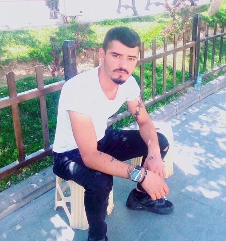 Seyyar Mısır Satıcıların Bıçaklı Kavgası Cinayetle Bitti G3