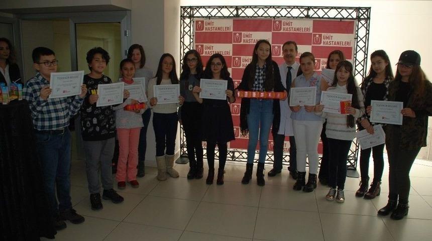 &Uuml;mit Hastanesi&rsquo;nde Resim Yarışmasına Katılanlara &Ouml;d&uuml;lleri Verildi