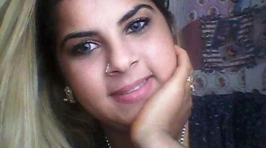 Babasını &Ouml;ld&uuml;ren Kız Annesiyle Birlikte Tutuklandı