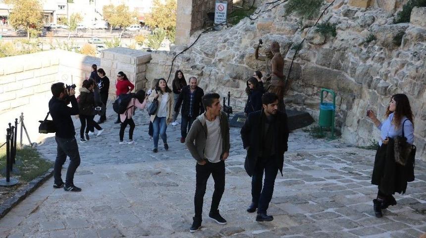 Tarihi Gaziantep Kalesi&rsquo;ne Yoğun İlgi