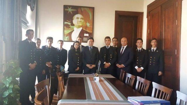 Ayvalıklı Denizciler Avrupa&rsquo;yı Fethetti 3