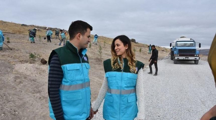 Evliliklerini Kocasinan Belediyesi&rsquo;nin Projesiyle Ta&ccedil;landırdılar