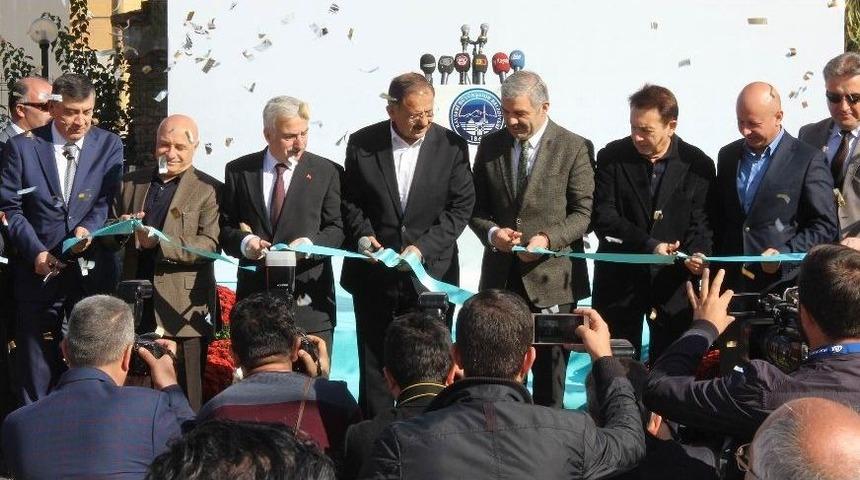 Bakan &Ouml;zhaseki: "kayseri&rsquo;de Artık Gen&ccedil; Kızlar Gece 11-12&rsquo;ye Kadar Parklarda Vakit Ge&ccedil;irebiliyor"