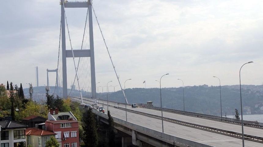 Maratonun Ardından 15 Temmuz Şehitler Köprüsü Trafiğe Açıldı